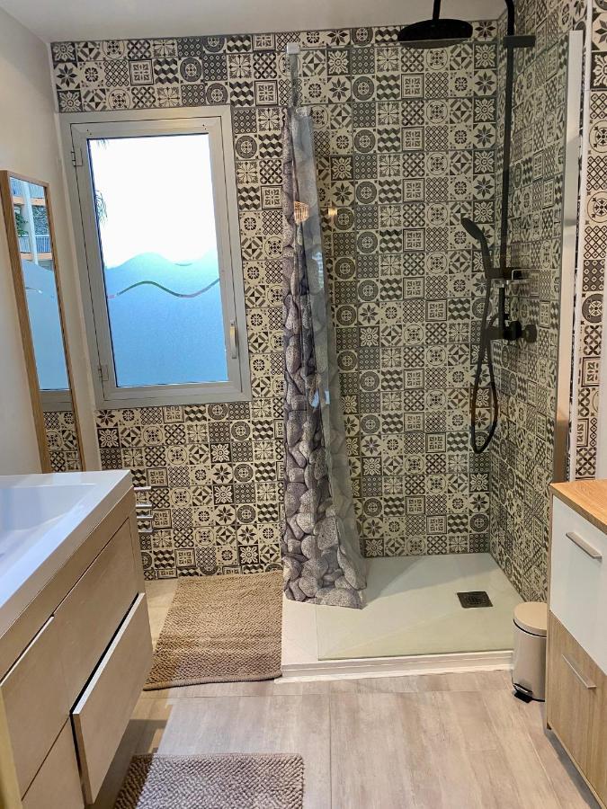 Appartement Lumineux 6 Places Avec Vue Sur Marina Mandelieu Exteriör bild